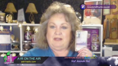 Amanda Hall Psychic – May 9, 2017