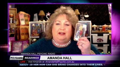 Amanda Hall Psychic – August 14, 2018